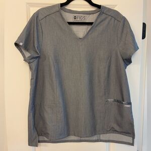 FIGS Gaya GraphiteContrast Camo Pocket Scrub Top Gray Women's Size Large